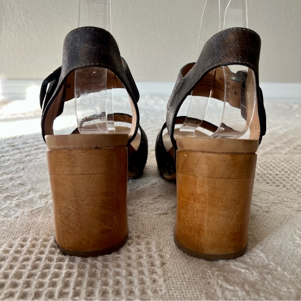 Dansko Odele Metallic Wood Block Heel Sandal Buckle Strap Adjustable Size 39 - Picture 11 of 15